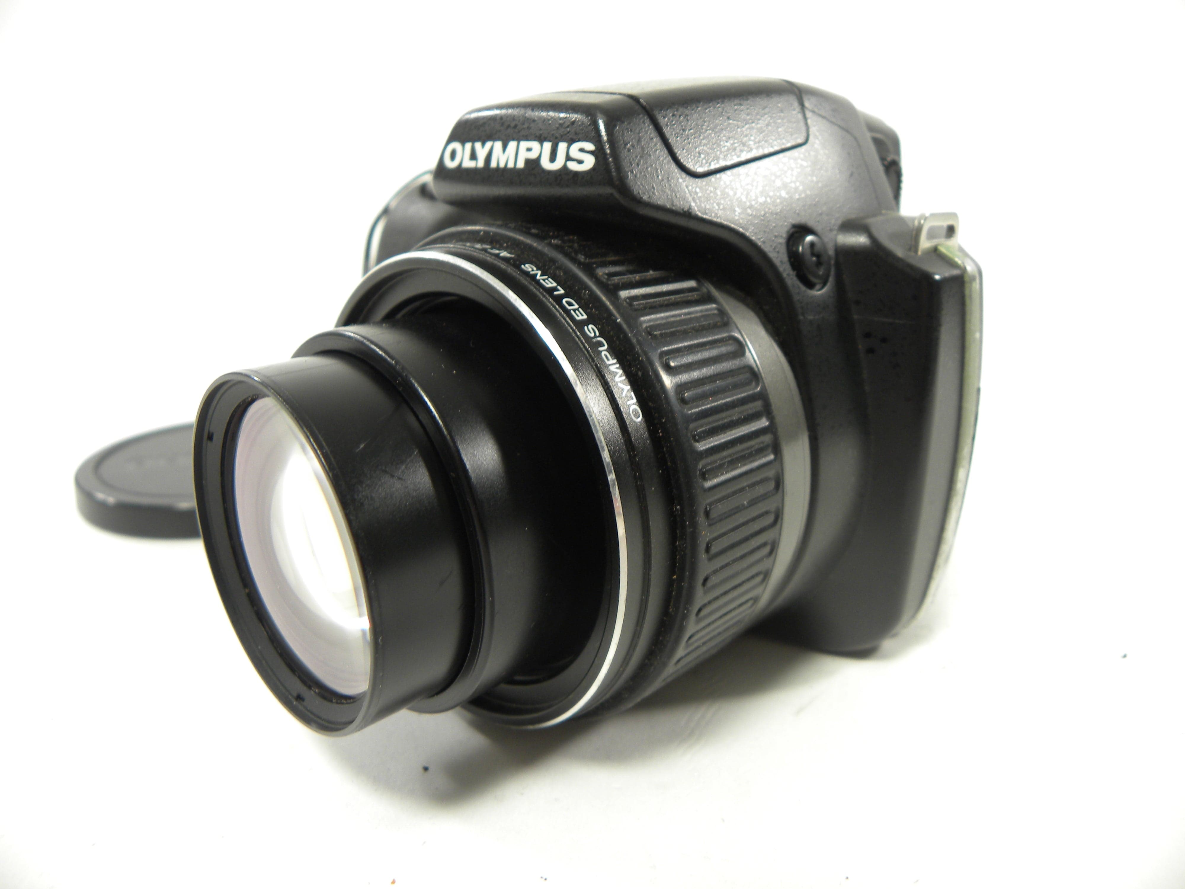 Olympus SP-565UZ 10mp Digital Camera