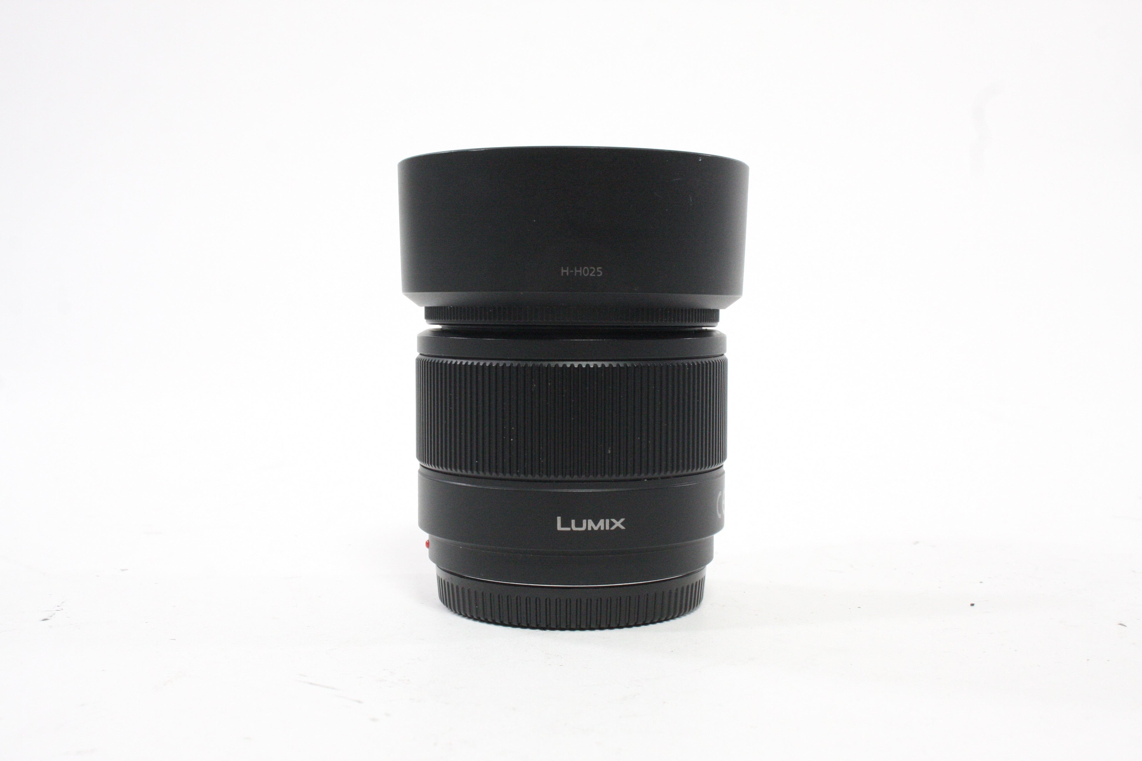 Panasonic 25mm f/1.7 G Lens for Micro 4/3 Mount