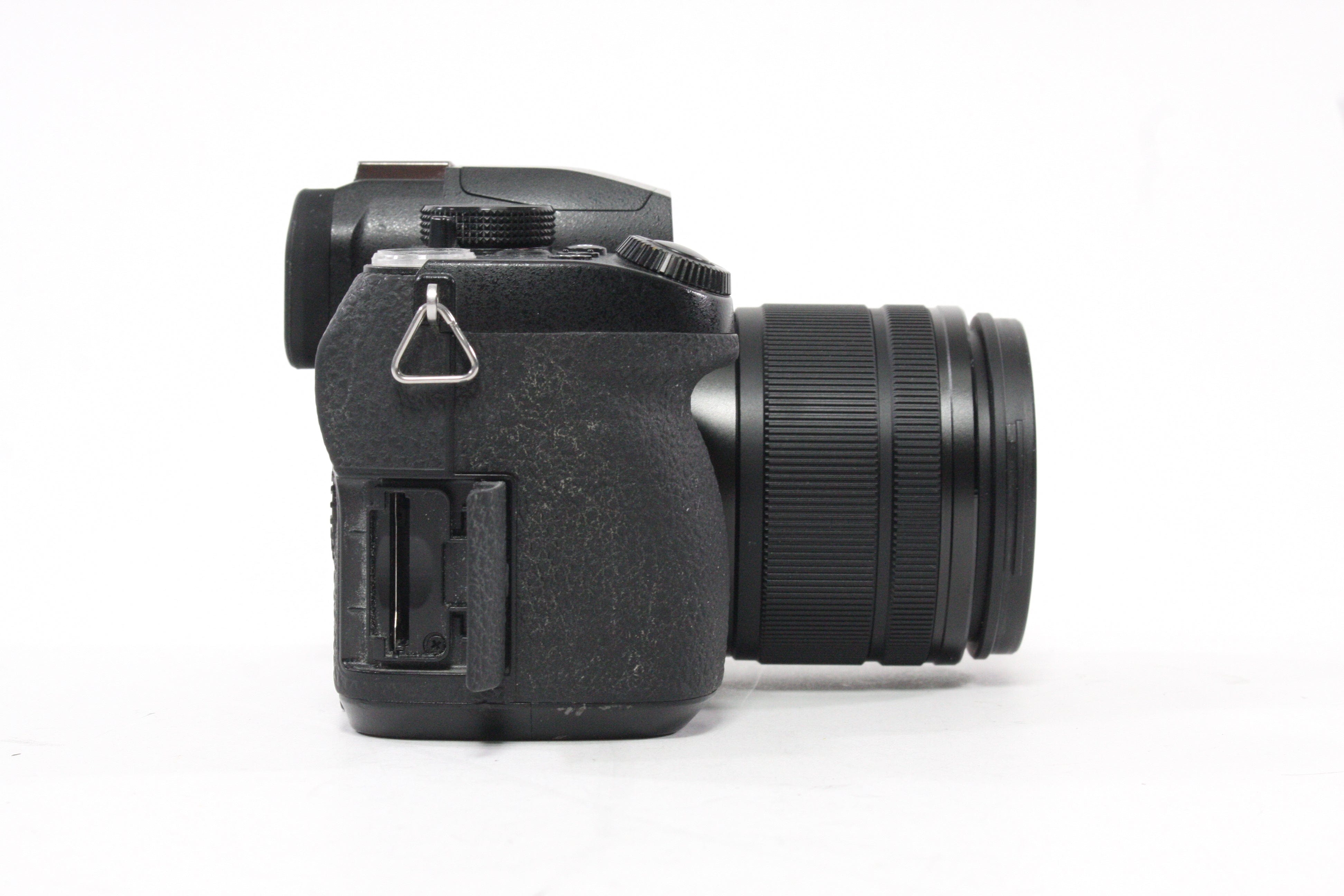 Panasonic Lumix DC-G95 Mirrorless Digital Camera with 12-60mm f/3.5-5.6 Lens