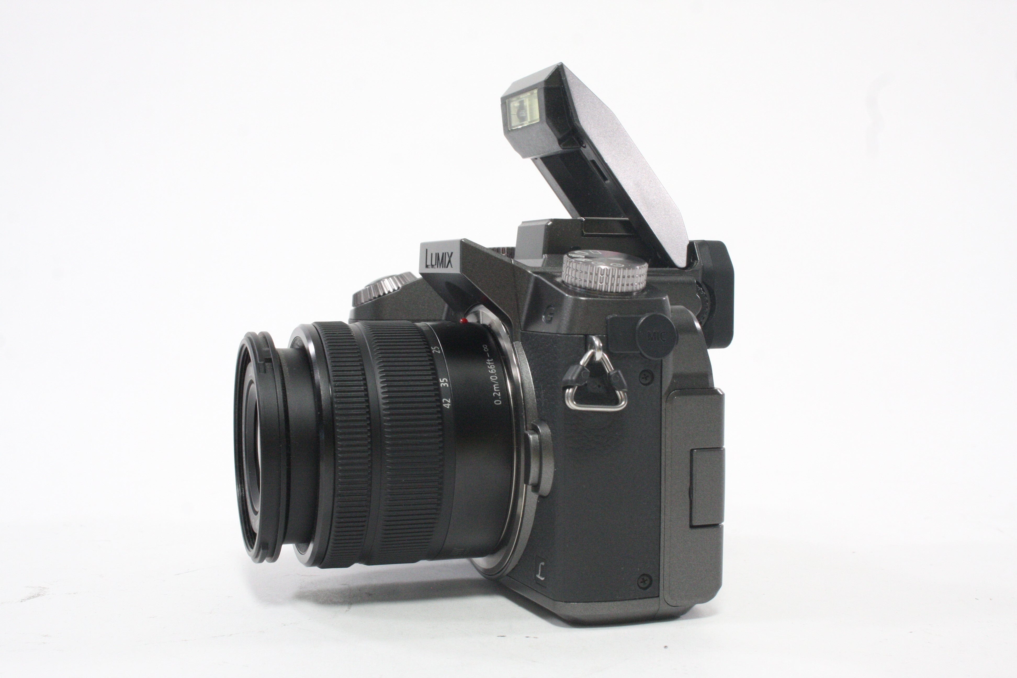 Panasonic Lumix DMC-G7 Digital Mirrorless with 14-42mm f/3.5-5.6 G Vario ASPH Lens