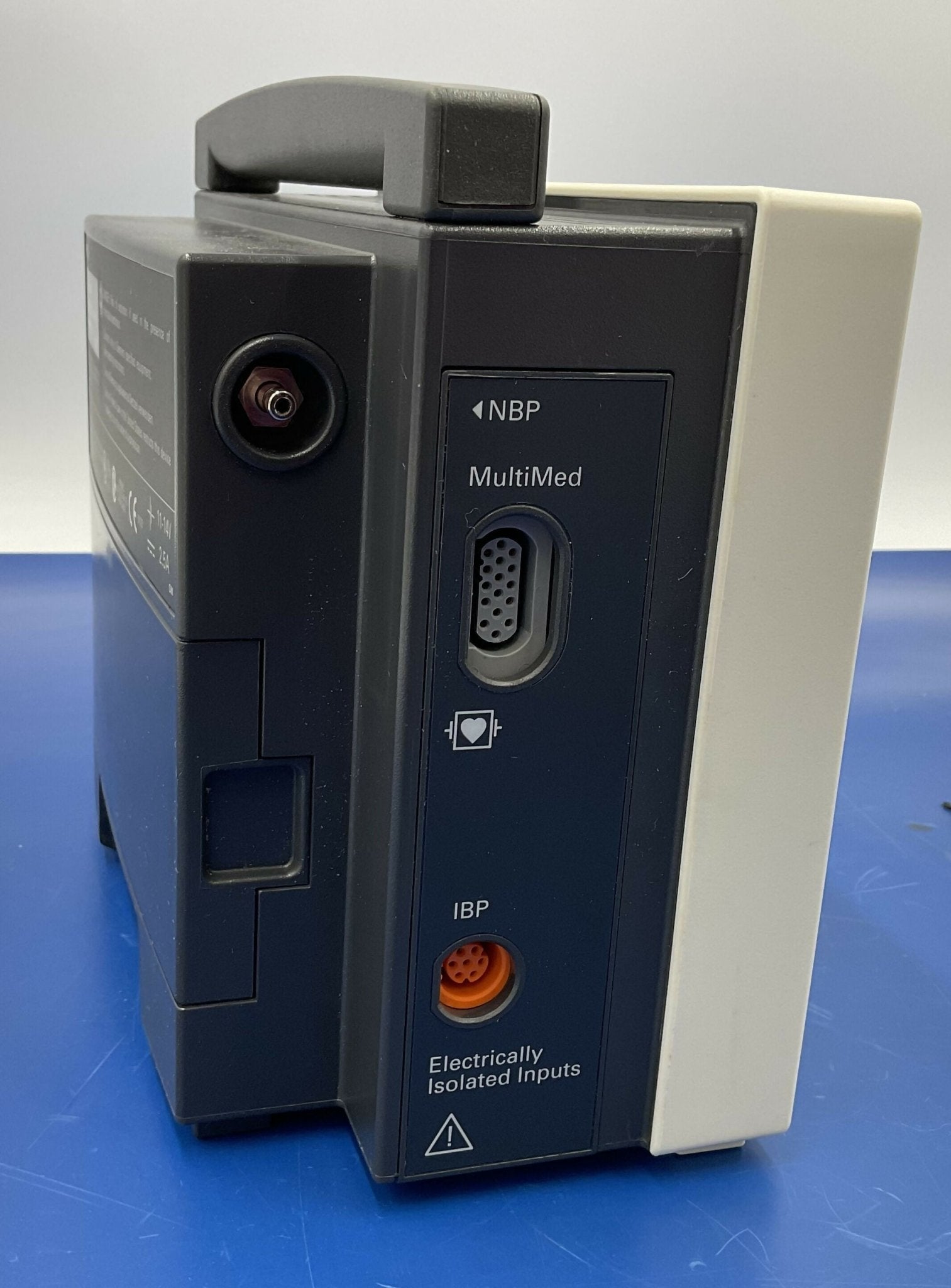 PATIENT MONITOR (5585570/SC 2006ENG SIEMENS