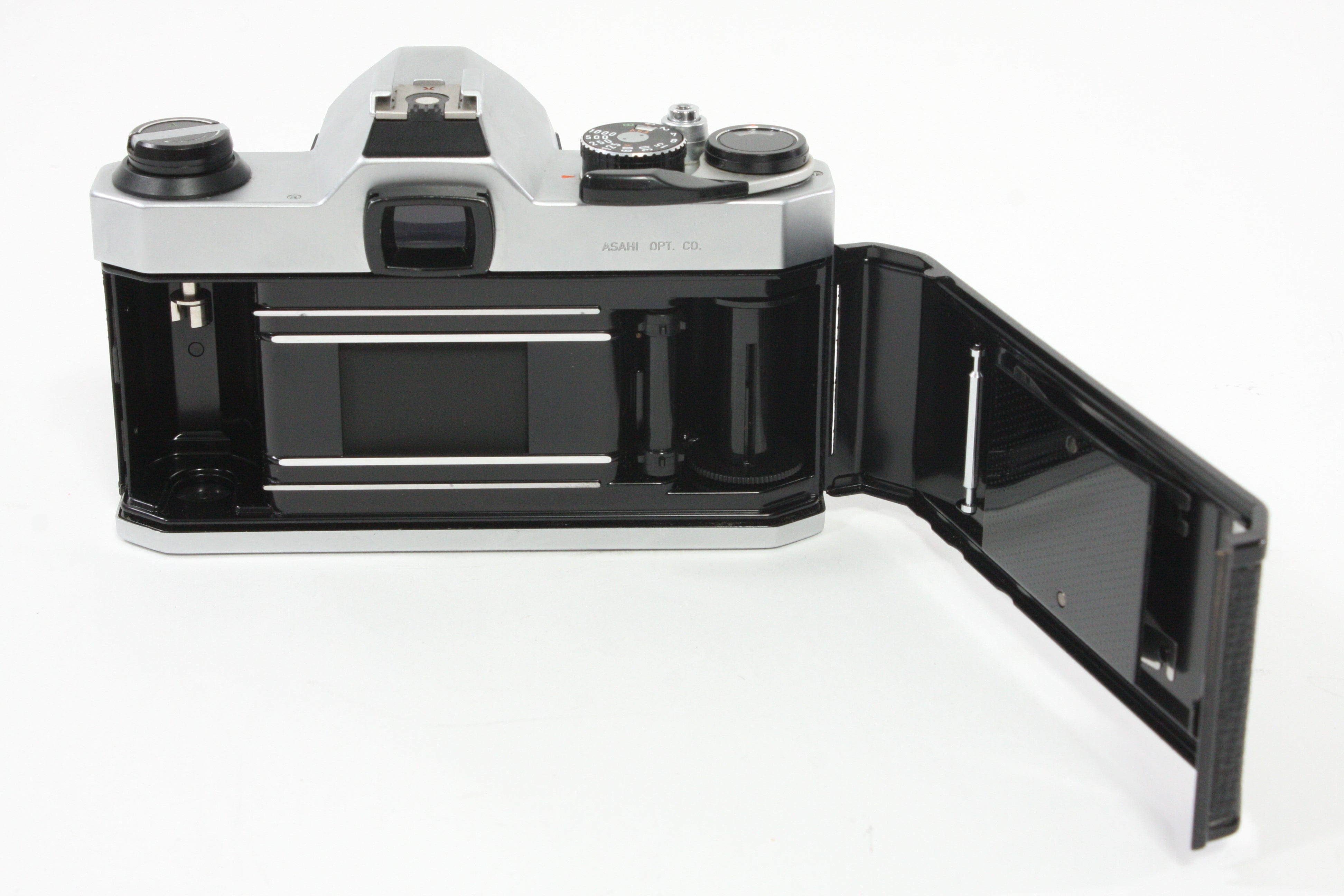 Pentax K1000 with 50mm f/2 Lens