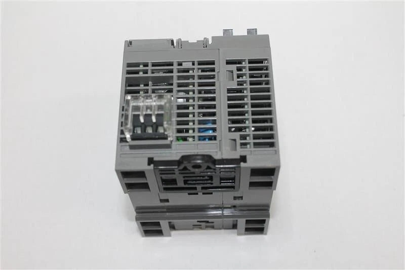 IDEC FC6A-D32K3CEE PLC 32IO 24VDC Trans. Sink