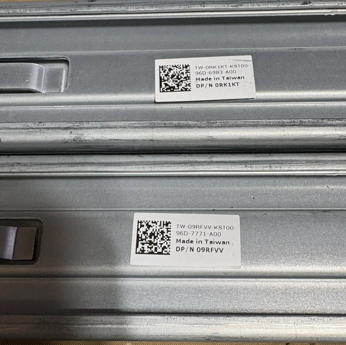 Dell PowerEdge R420 R620 1U Sliding Rackmount Rail Kit 09RFVV / 0RK1KT|236487450806