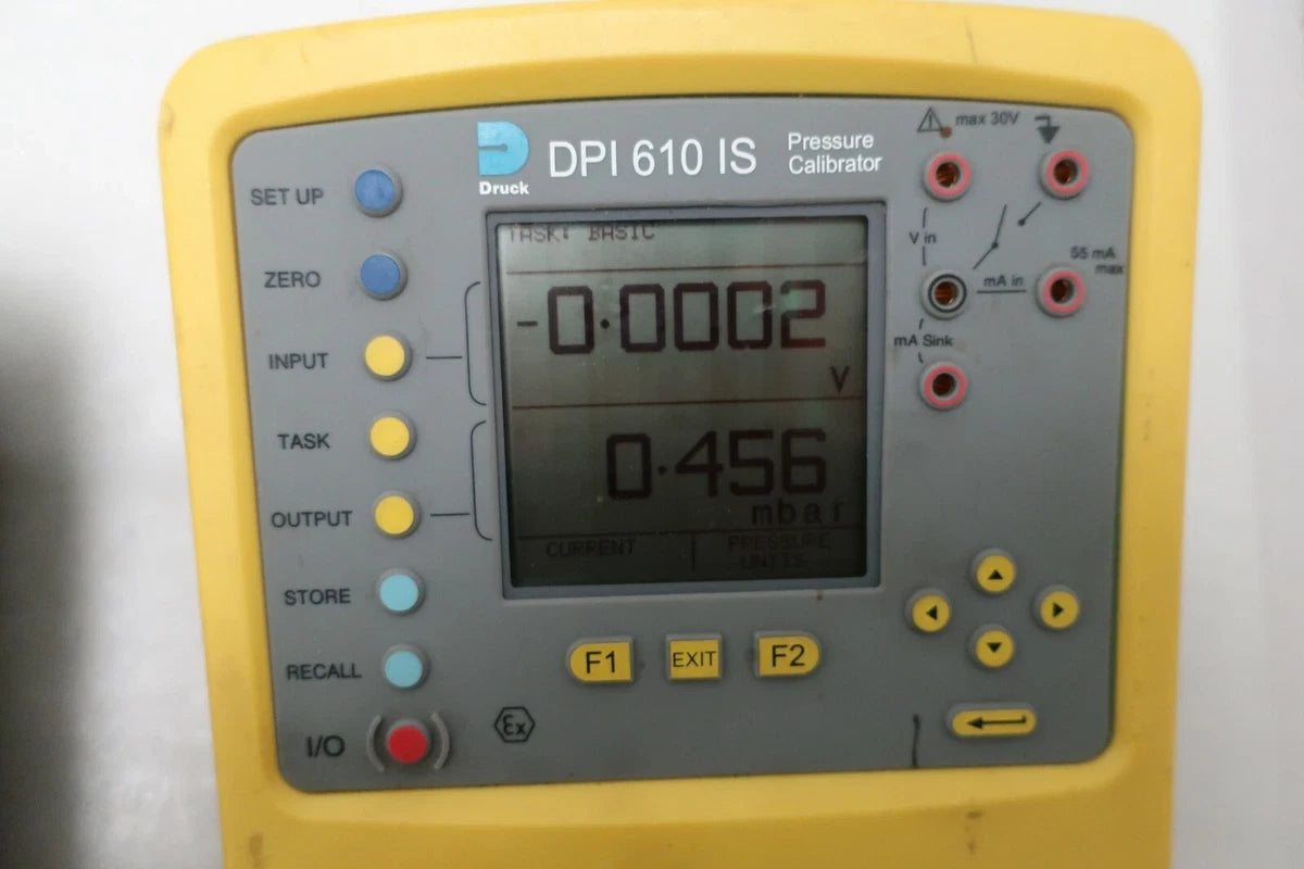 Druck DPI 610 IS Intrinsically Safe Hydraulic Pressure Calibrator 70 mbar Gauge