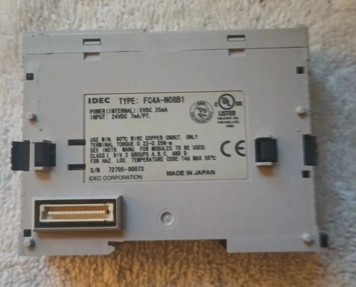 IDEC FC4A-NO8B1 / FC4A-N08B1 8PT 24VDC MODULE