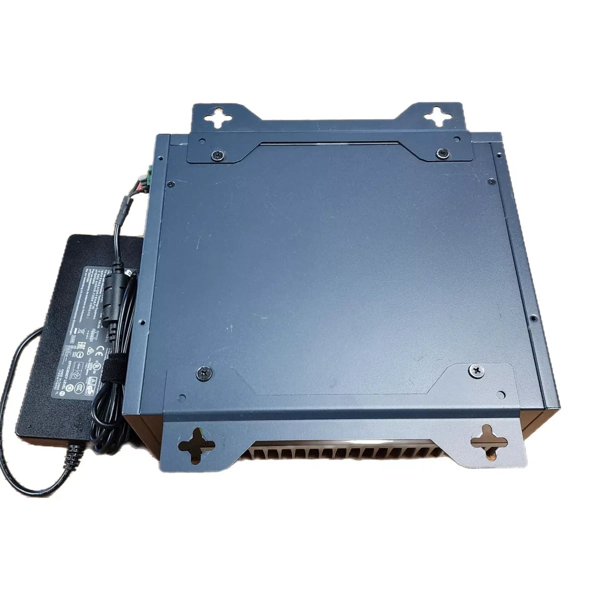 Advantech MIC-730AI AI Inference System Based on AGX Xavier ARM v8.2 256GB SSD