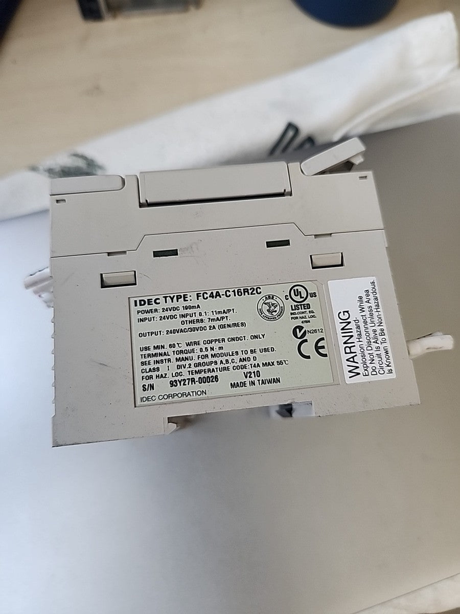 IDEC FC4A-C16R2C MicroSmart Controller