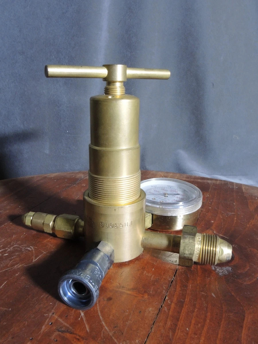 Druck DPI 610 Calibrator w PDCR 2200-A14 Pressure Transducer Accessories, Gauges