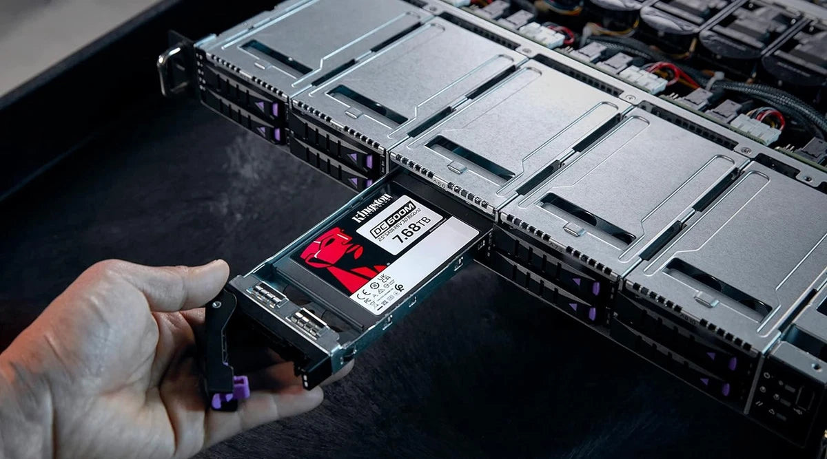 Kingston DC600M SSD 2.5” Enterprise SATA SSD - SEDC600M/1920G 1920GB
