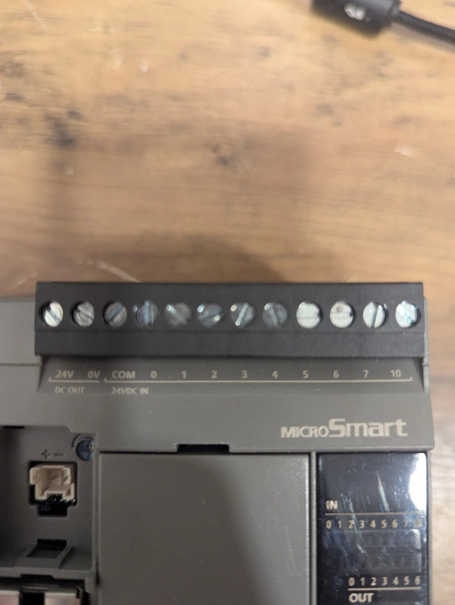L199 IDEC FC6A-C16R1AE MICROSMART Programmable Logic Controller USA FREE SHIPPER