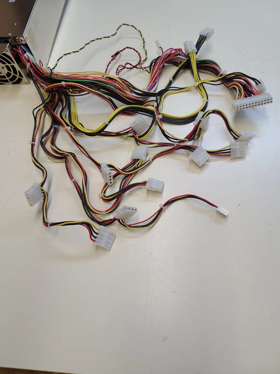 Zippy Emacs 3U 650W 2+1 Redundant PFC EPS12V Power Supply R3G-6650P TESTED