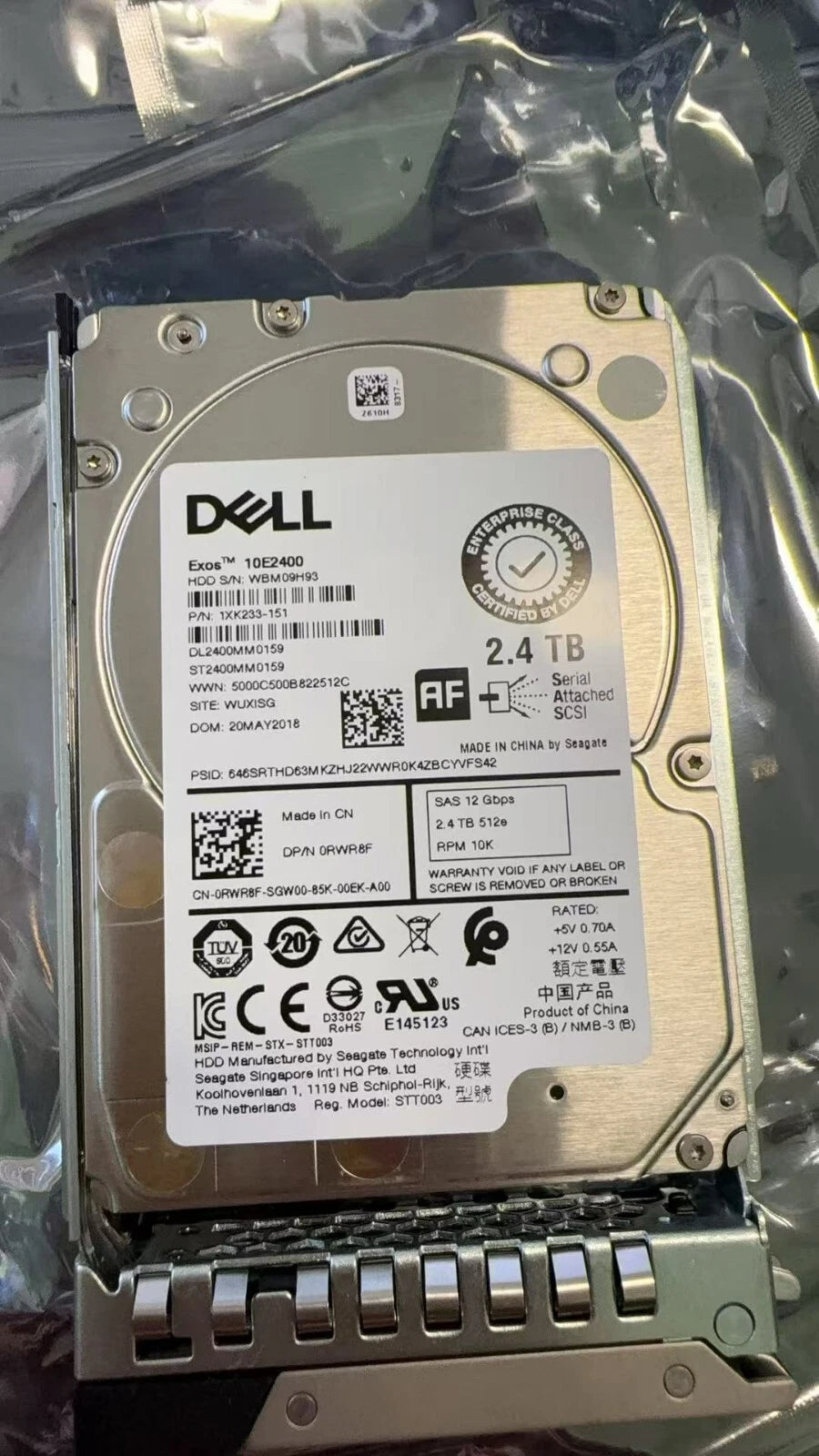 0RWR8F Dell RWR8F 1XK233-151 2.4tb 10k SAS 2.5 12Gbps SFF Hard Drive ST2400MM015