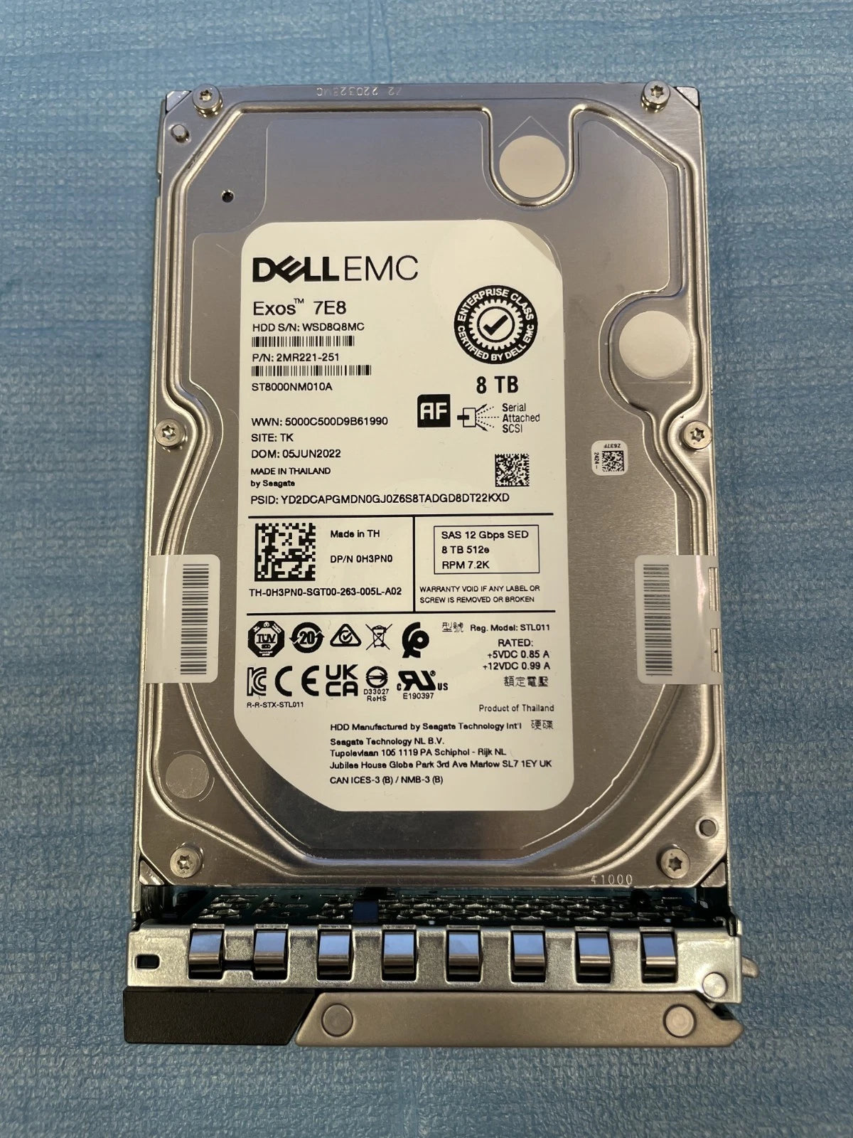 DELL 8TB Hard Drive SAS 12Gbps 7.2K 512e 3.5inch Hot-Plug