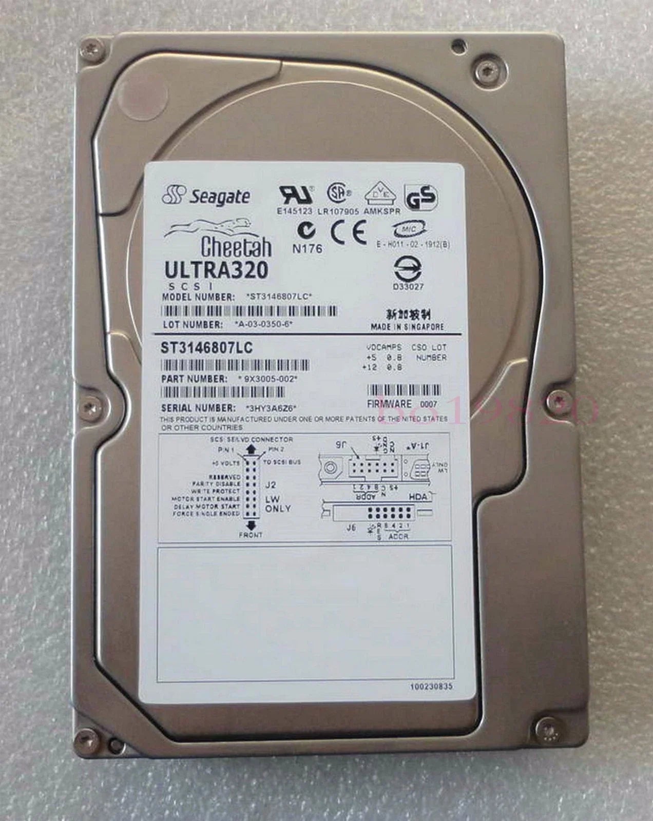 Seagate 146GB 10K.6rpm 8MB Buffer U320 SCSI 80pins Server Hard Drive - ST3146807LC (Like New)
