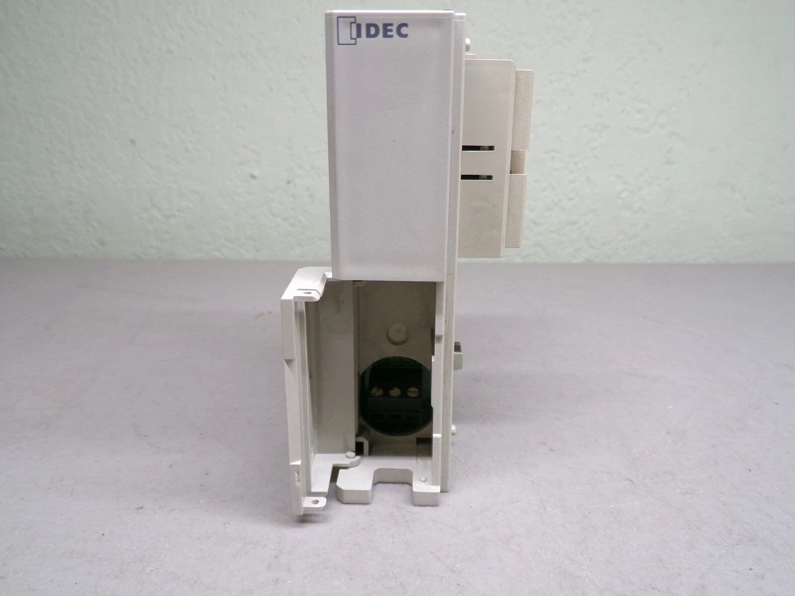 IDEC FC4A-HPC3 COMMUNICATION MODULE