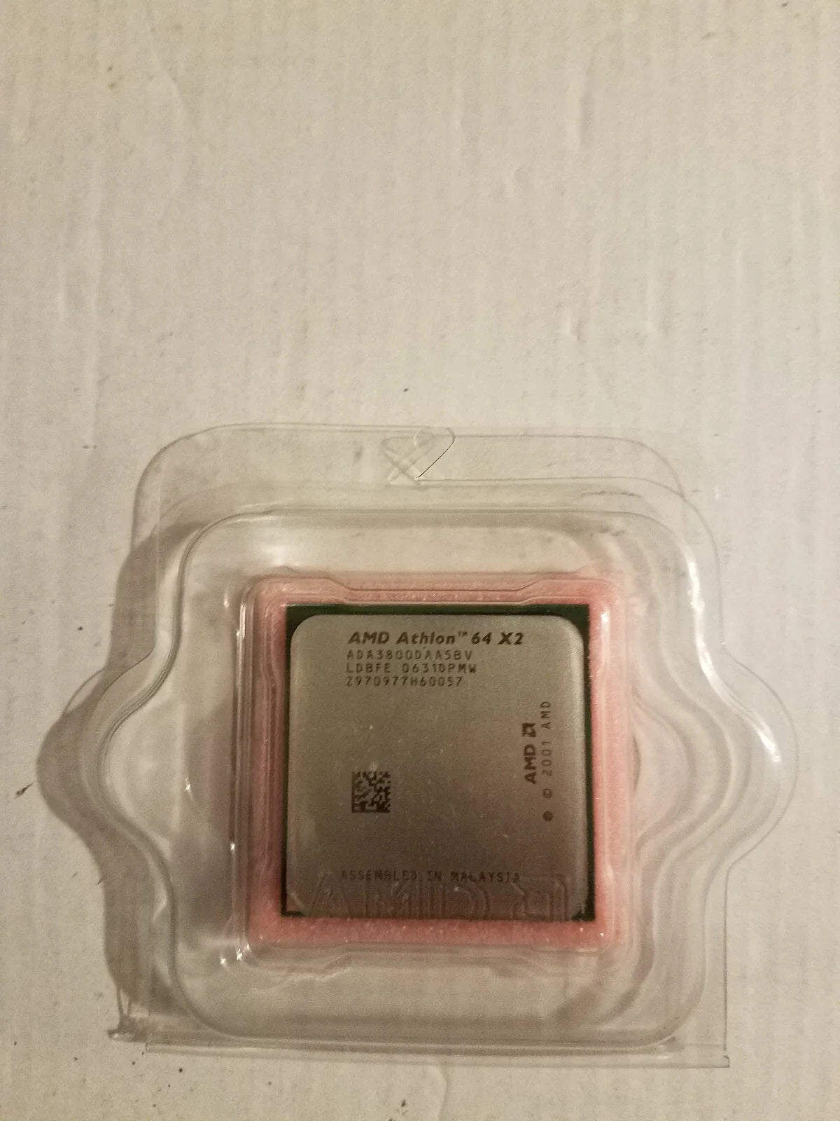 AMD Athlon 64 X2 3800+ (Rev. E4) Manchester Dual Core Socket 939 2.0GHz 1MB Cache 1000MHz (2000 MT/s) FSB Desktop Processor - ADA3800DAA5BV