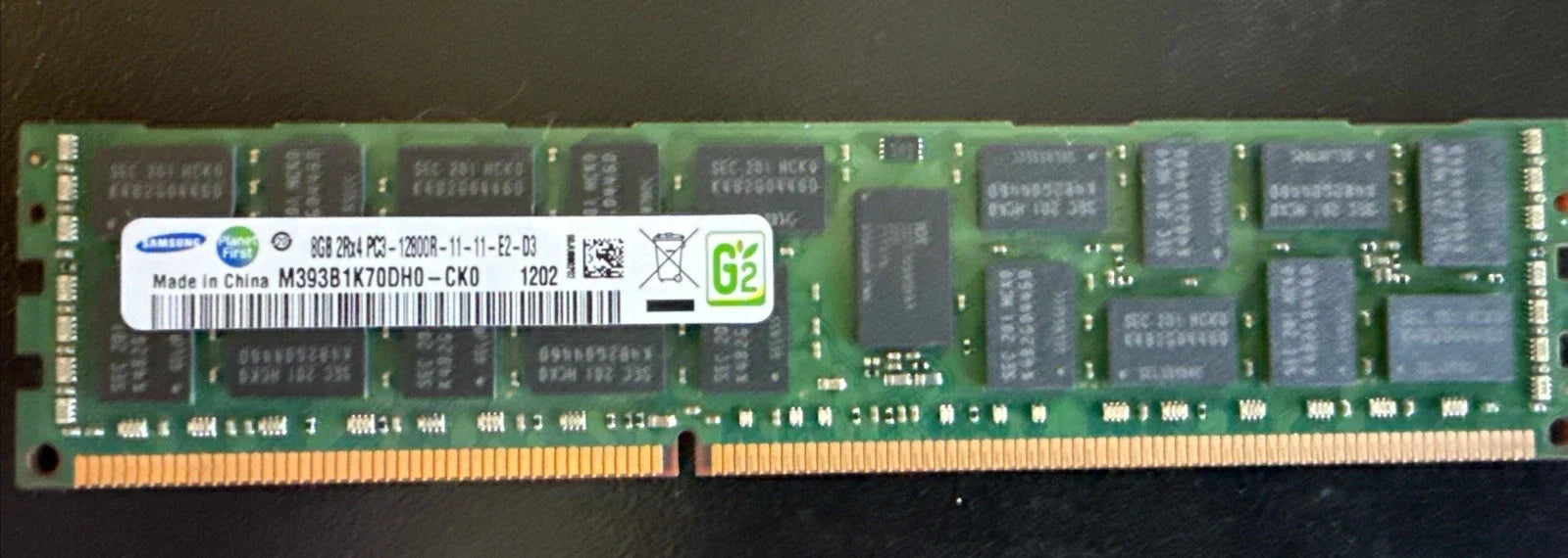 Samsung 8GB 240-Pin DDR3 SDRAM ECC Registered DDR3 1600 (PC3 12800) Server Memory - M393B1K70DH0-CK0 (Used Like New)