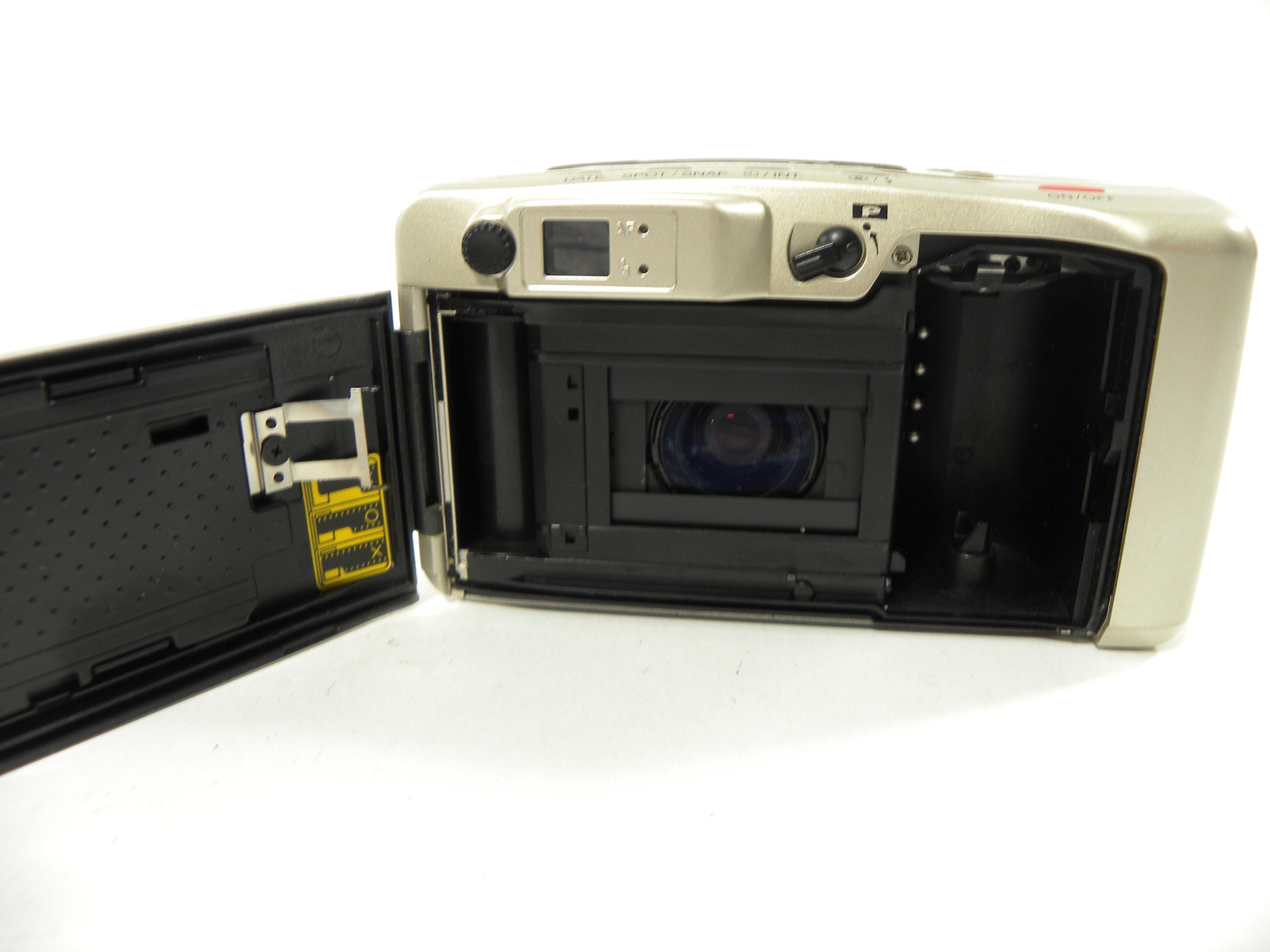 Samsung Evoca 140S Quartz Date 35mm camera