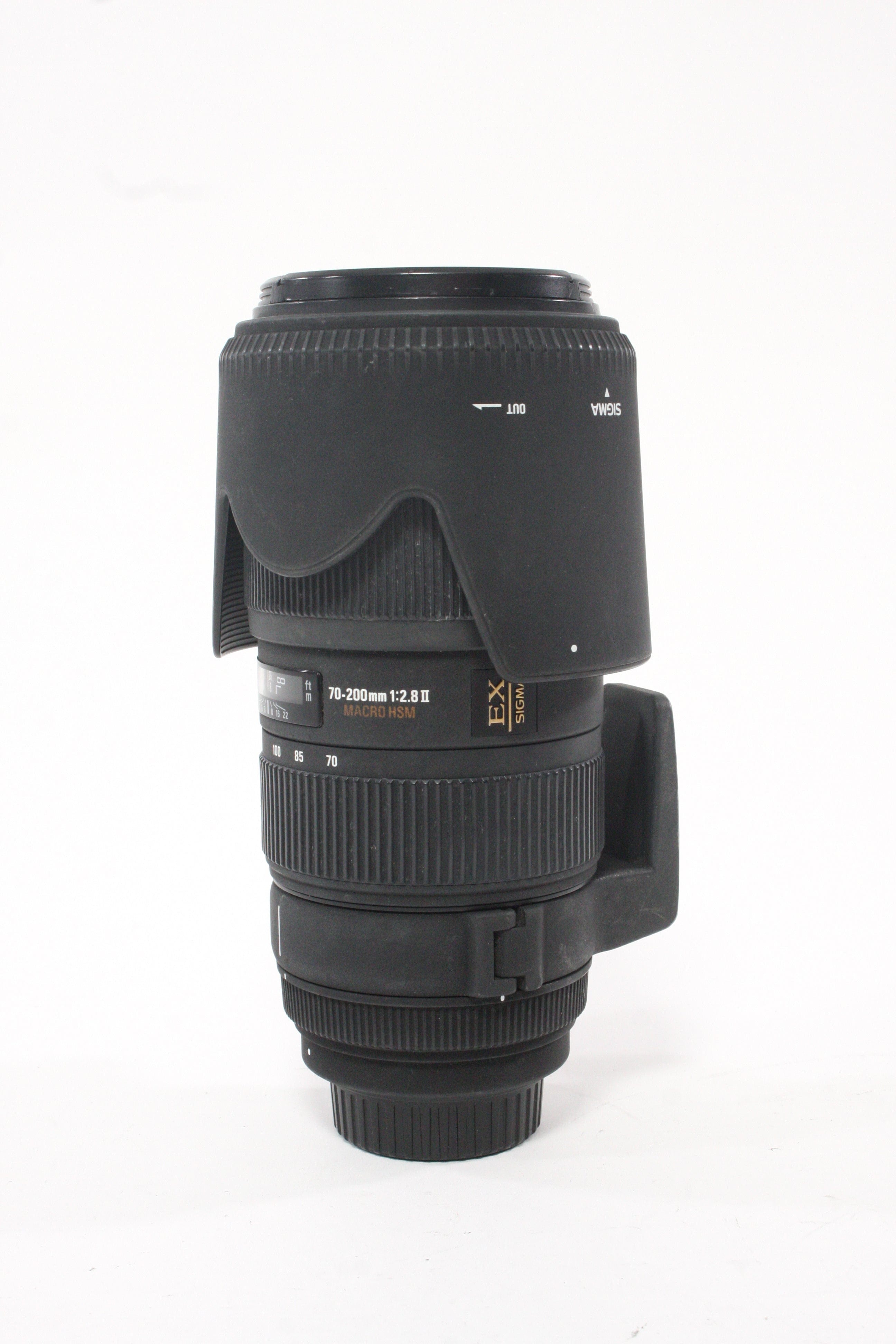 Sigma 70-200mm f/2.8 II AF-S Lens for Nikon F Mount