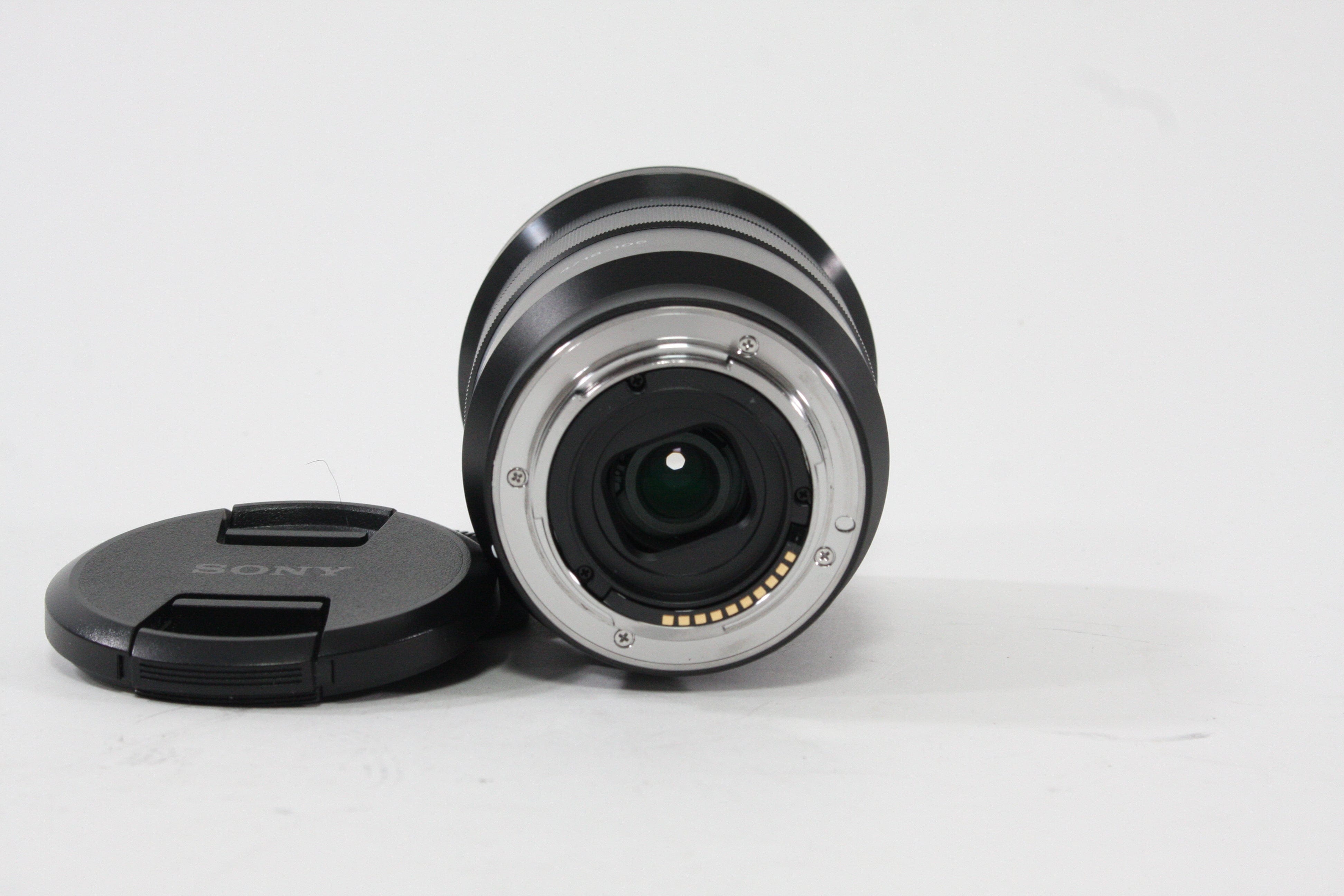 Sony 18-105mm f/4 G OSS E PZ (APS-C)