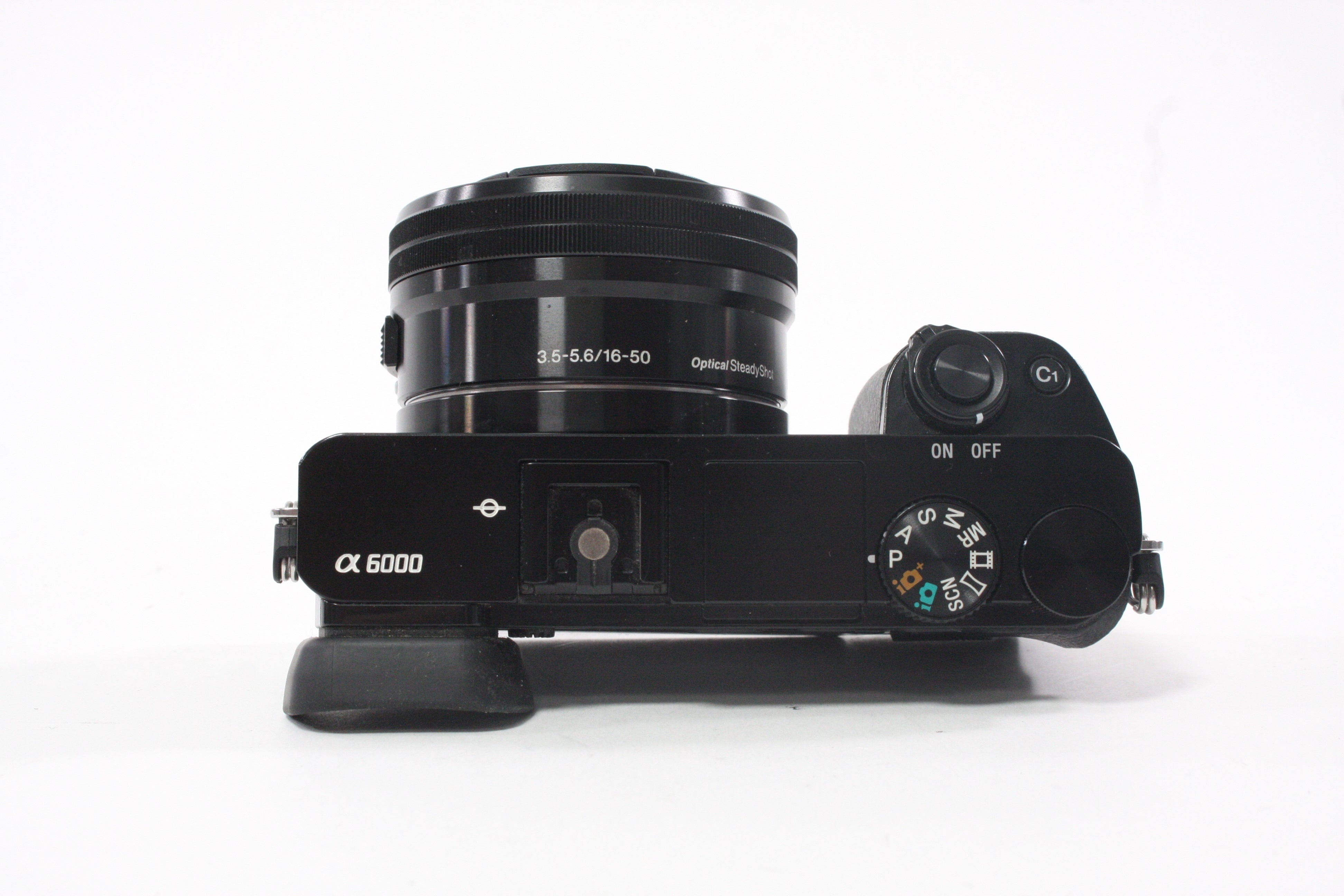 Sony A6000 Mirrorless Digital Camera with 16-50mm f/3.5-5.6 PZ OSS Lens with Shutter Count 7,211