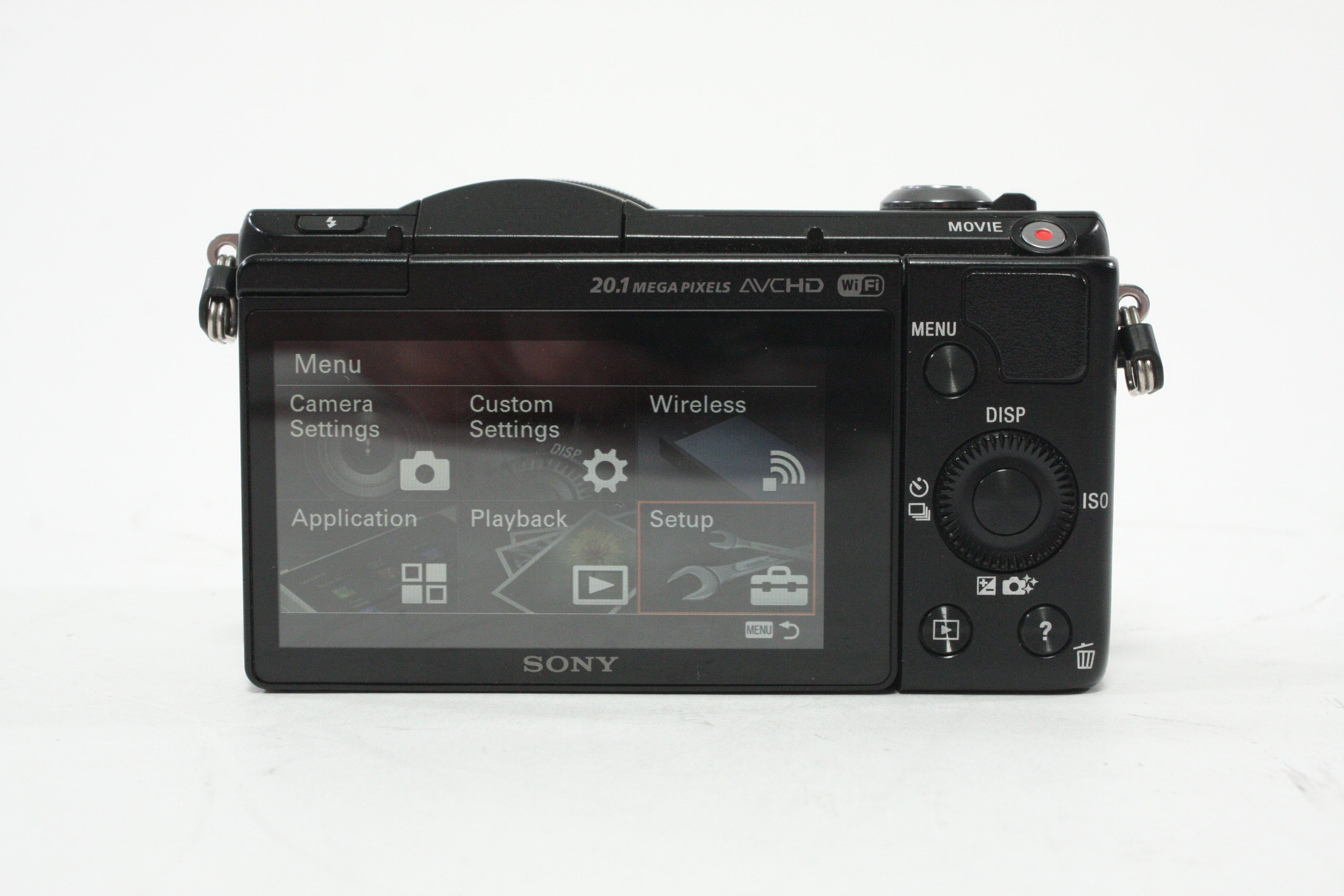 Sony Alpha a5000 Camera with 16-50mm f.3.5-5.6 Power Zoom Lens Shutter Count ONLY 768