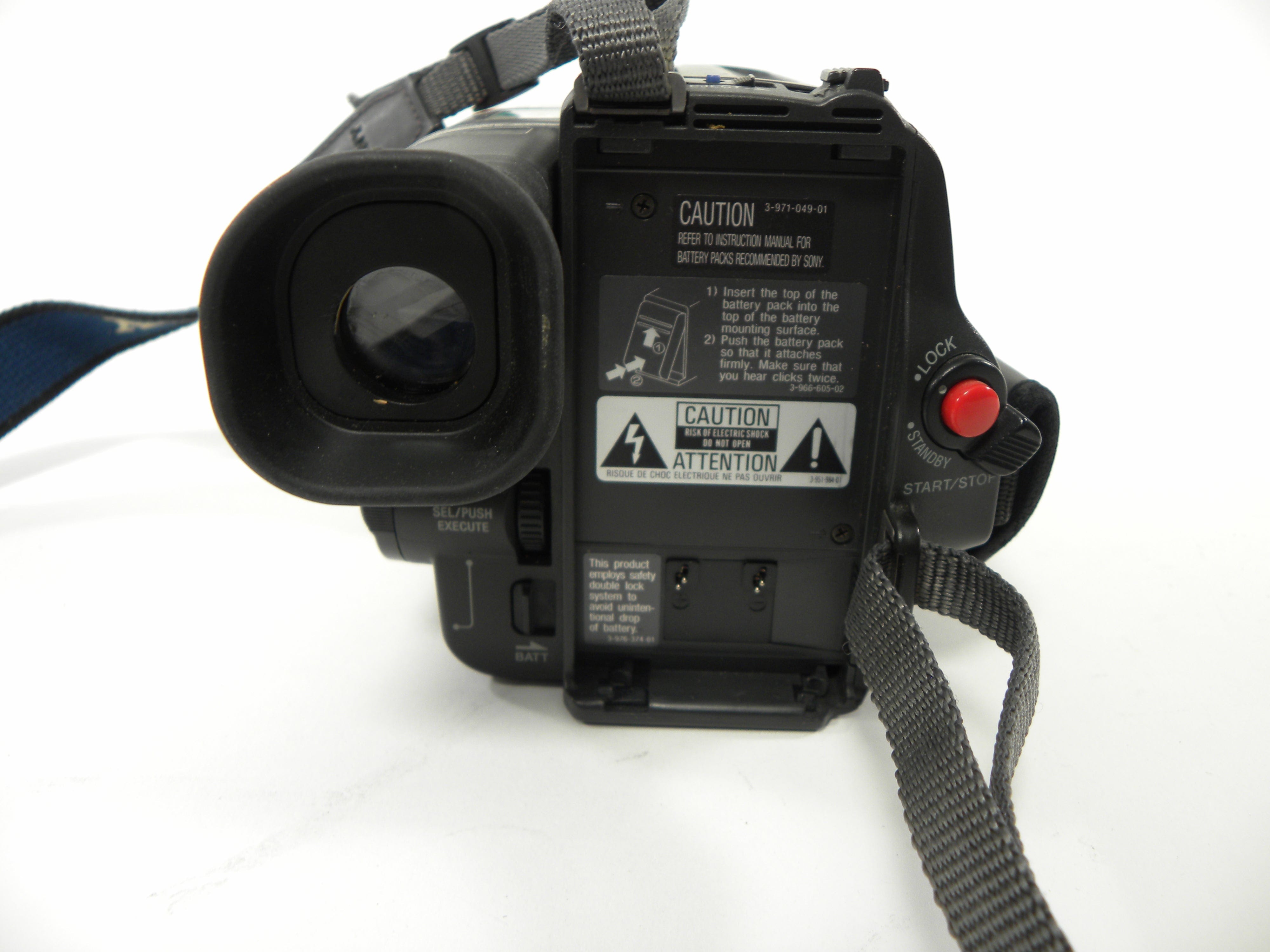 Sony CCD-TR96 Video 8 Handycam Camcorder