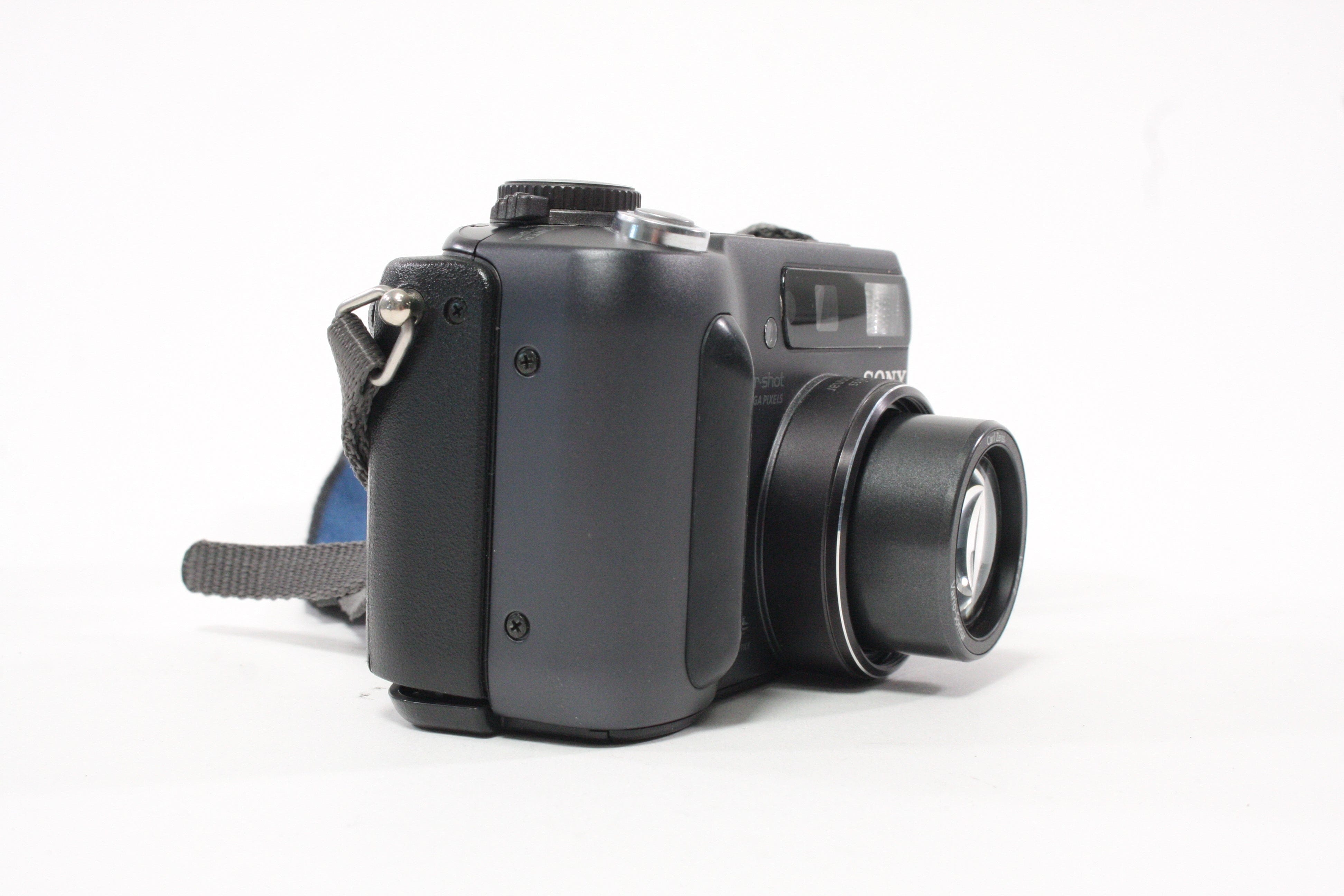 Sony Cyber-shot DSC-S85 Digital Camera 3x Zoom 4.1mp