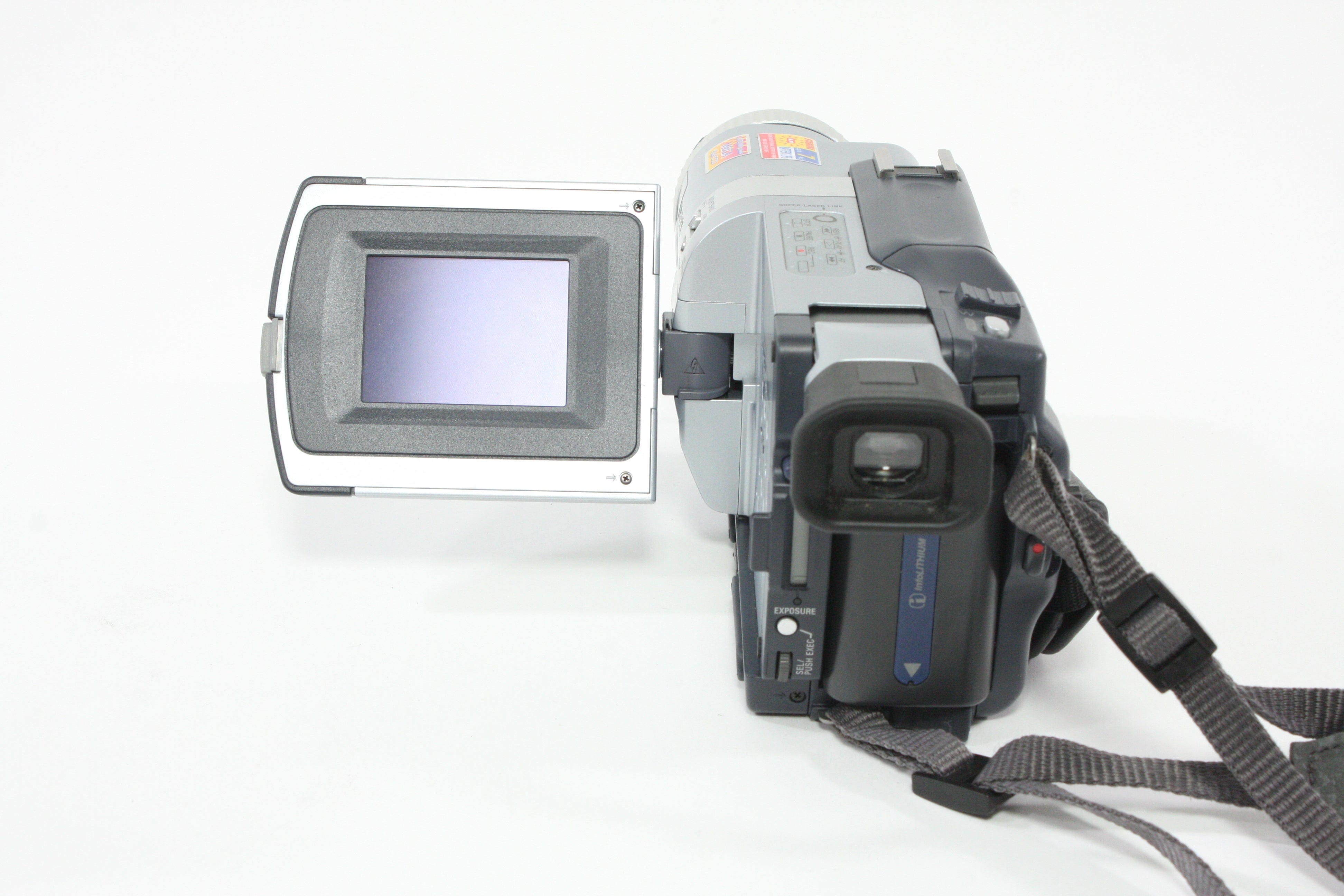 Sony DCR-TRV730 Digital 8 Megapixel Camcorder
