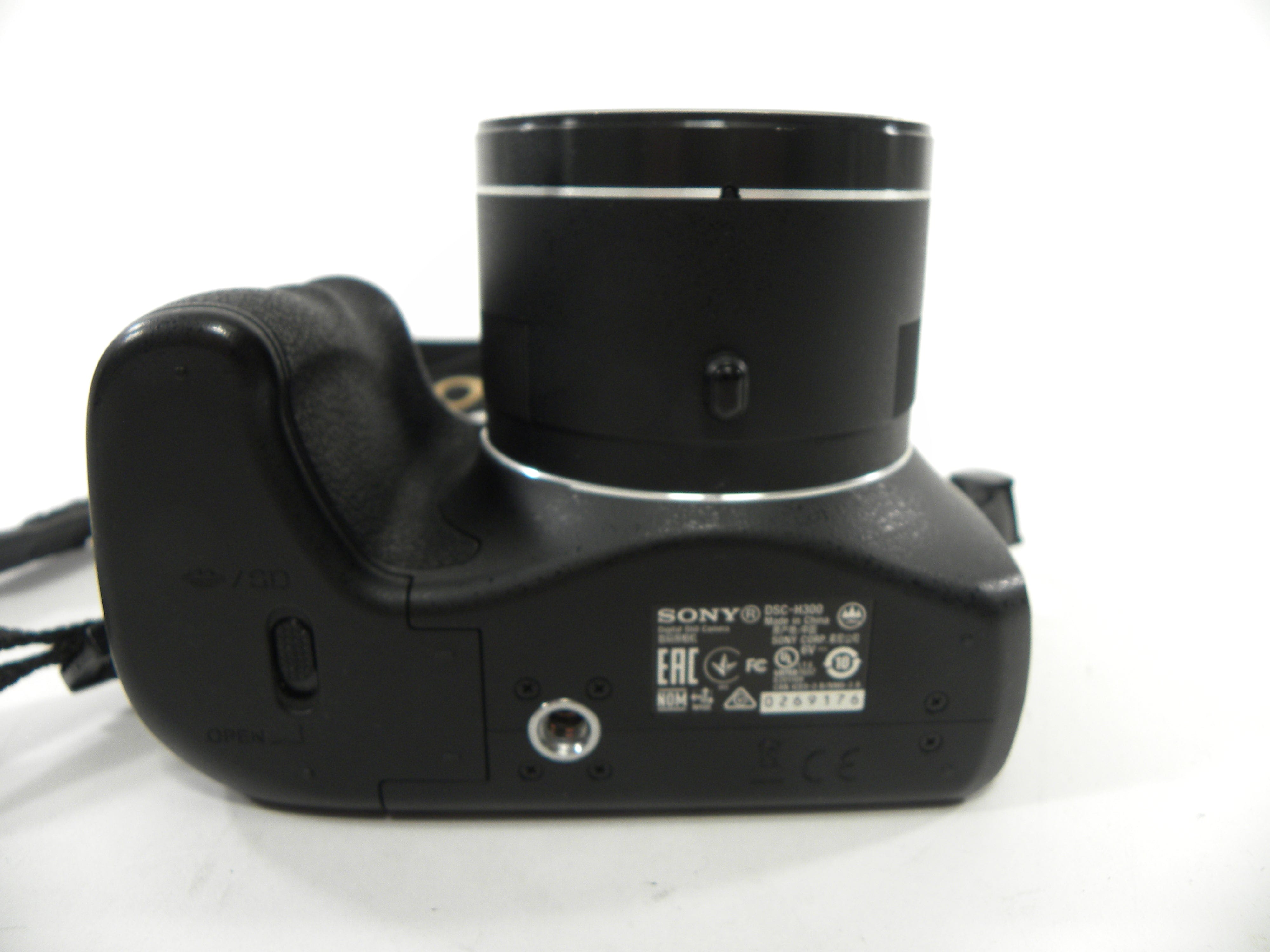 Sony DSC-H300 Cyber Shot 20.1mp Digital Camera