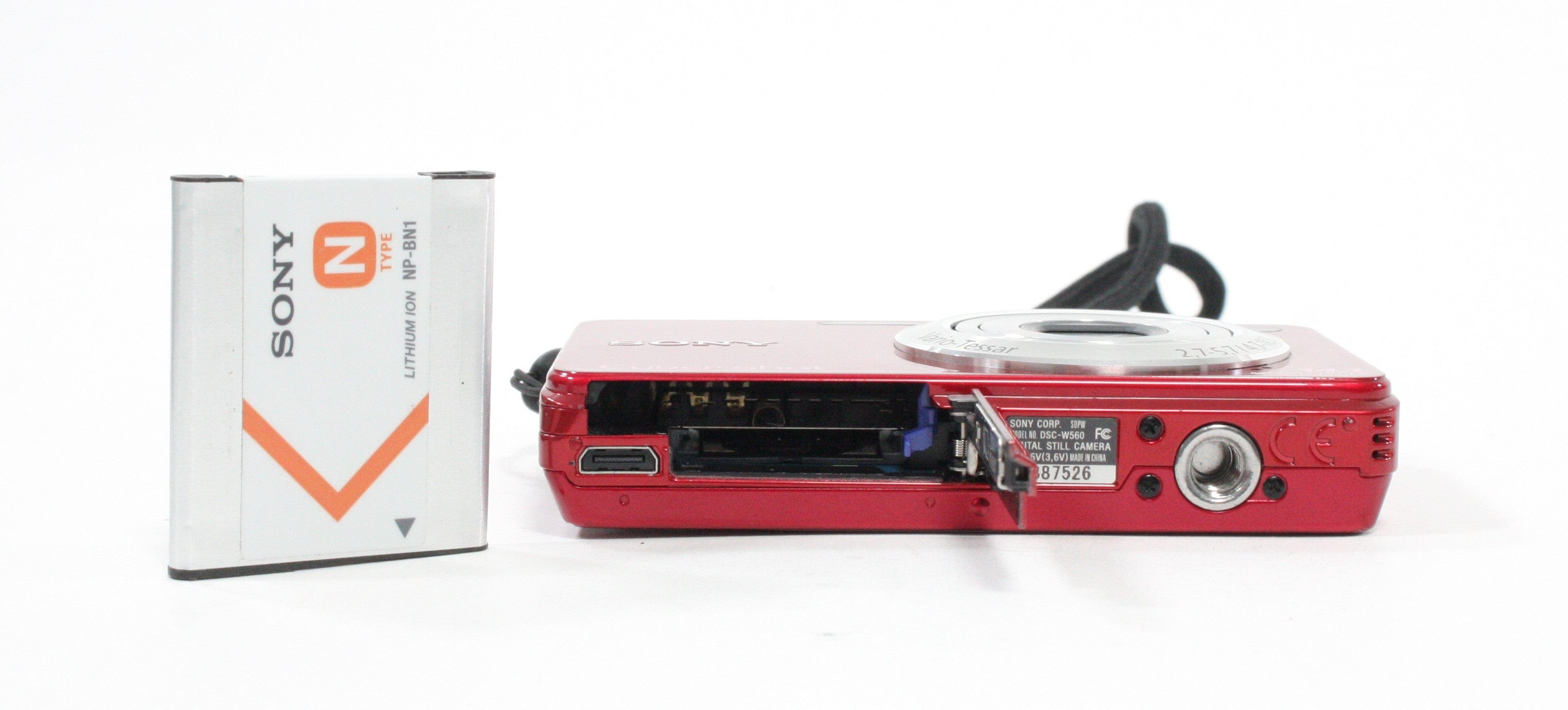 Sony DSC-W560 Digital Point-and-Shoot Camera 4x Zoom 14.1mp (Red)