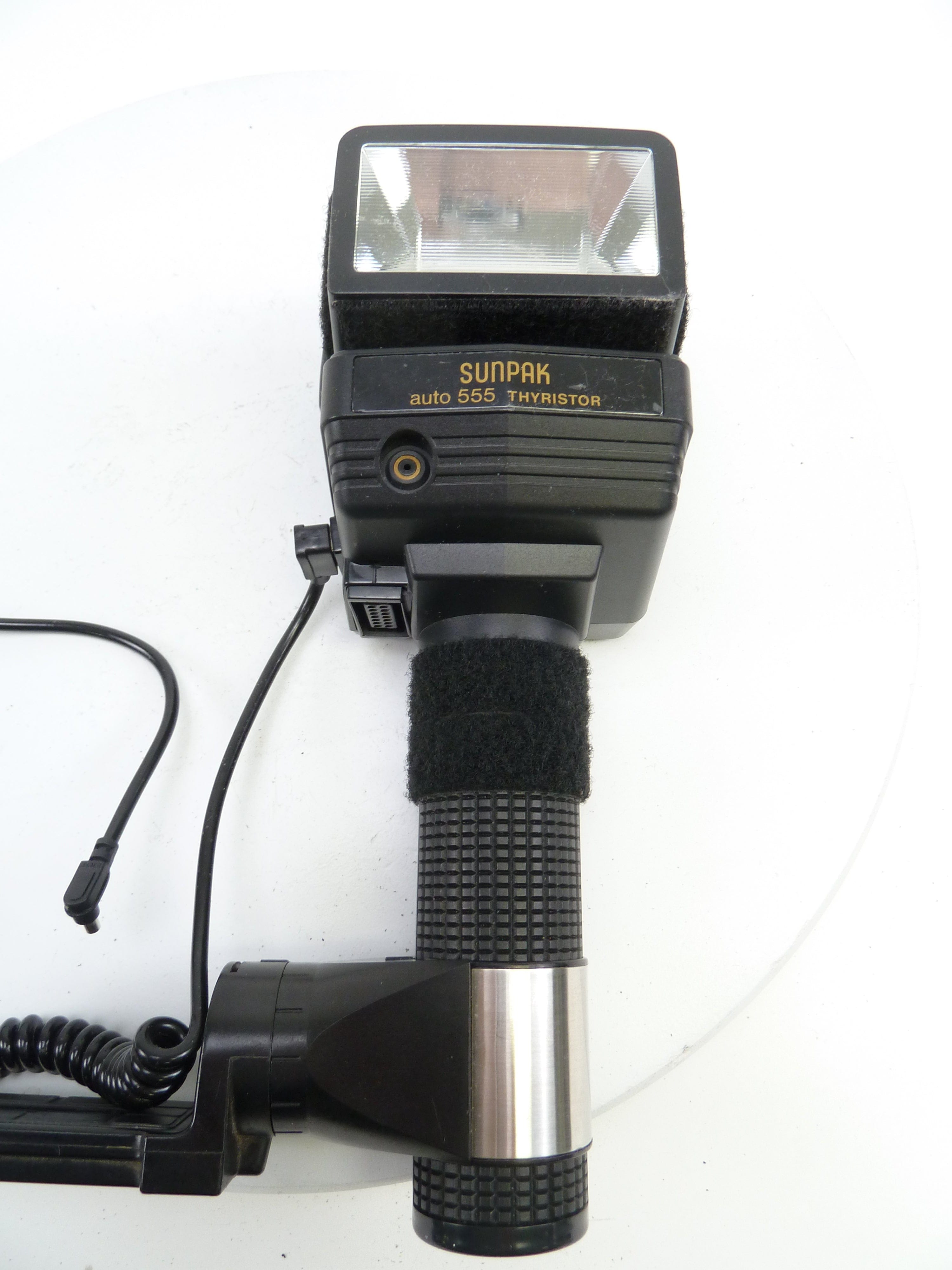 Sunpak 555 Handle Mount Flash with Brackets and Cords