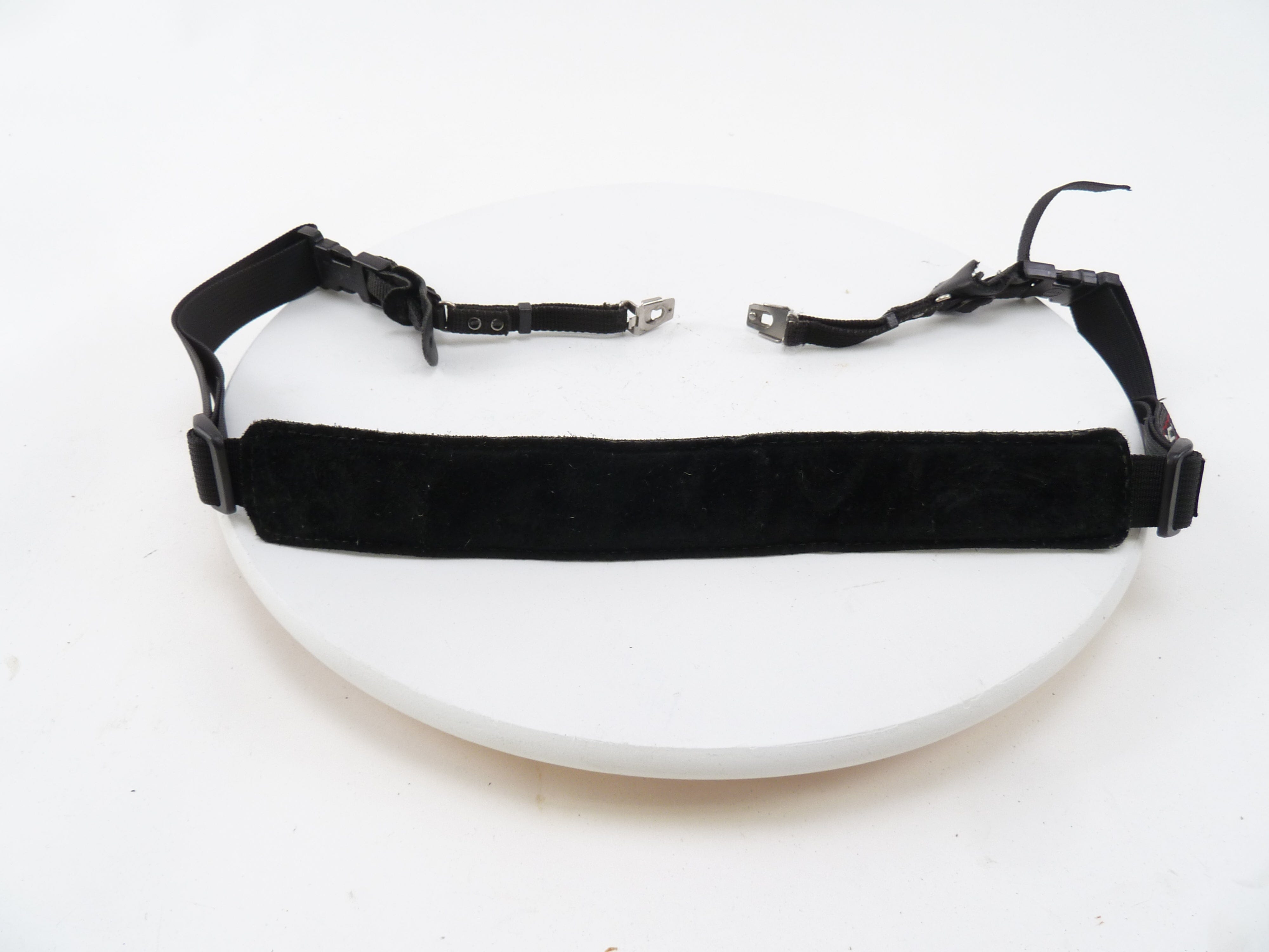 Tamrac Deluxe Strap for Mamiya M645 or RB/RZ Cameras
